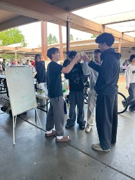 Students receiving fresh smoothies